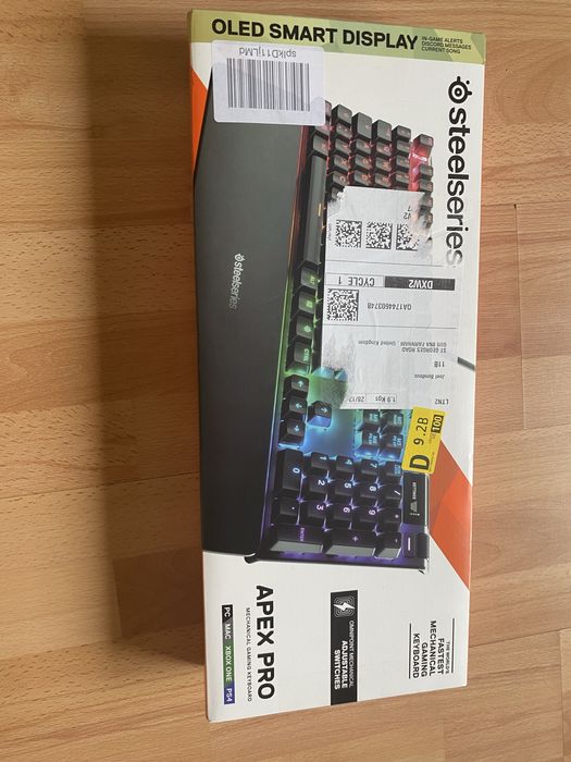 Vand tastatura steelseries