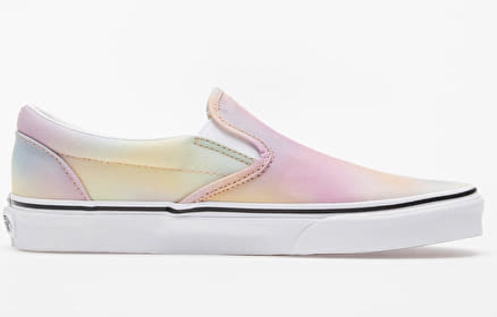 Tenisi Vans Classic Slip-on Aura Marimea 39