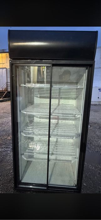 Хладилна витрина с плъзгащи стъклени врати – 200 х 90 см
