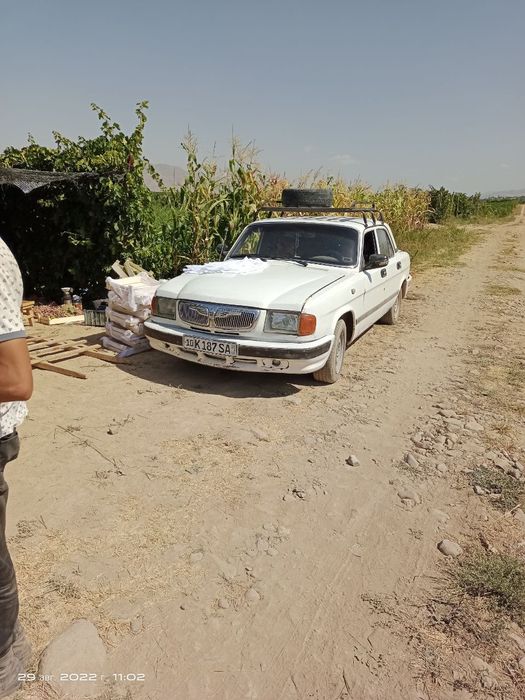 Gaz 3110 sotiladi