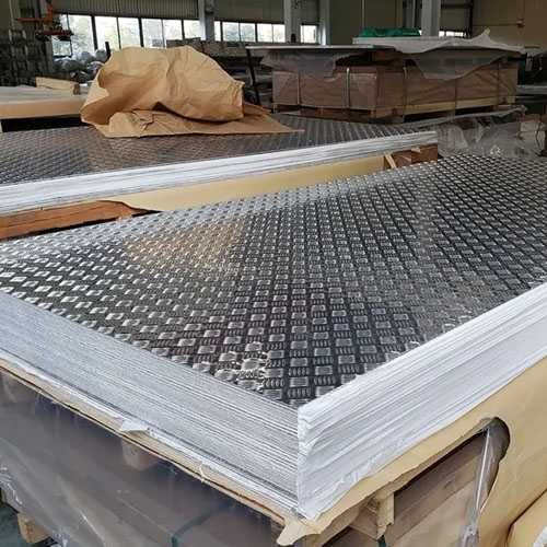 Алюминиевый рефлёный лист – качественный, лёгкий и долговечный