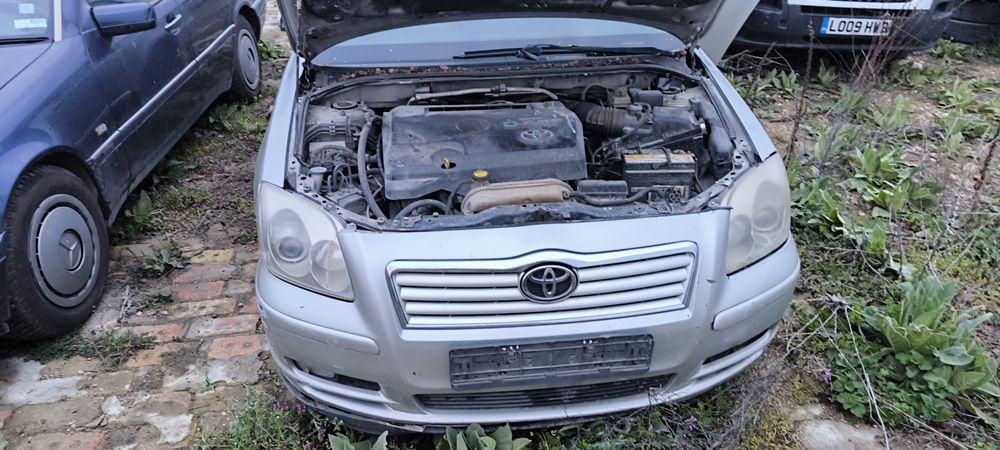 Тойота Авенсис Дикат 177к цяла или на части