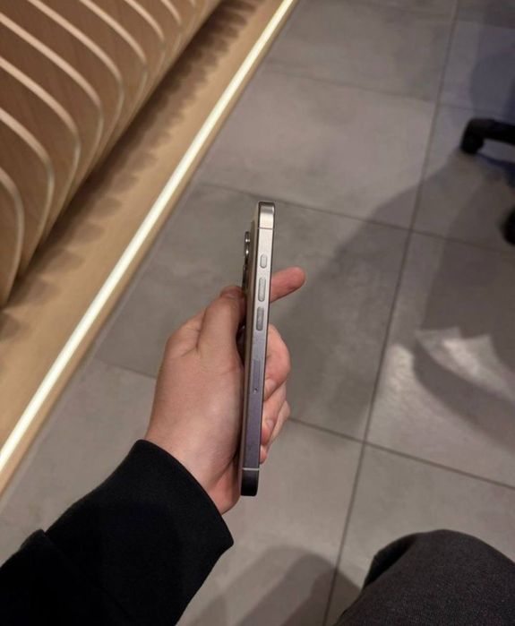 Iphone 15 pro 128 GB