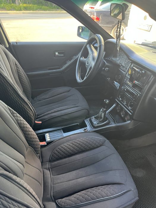 audi 80b3 1.8 моно 1991года