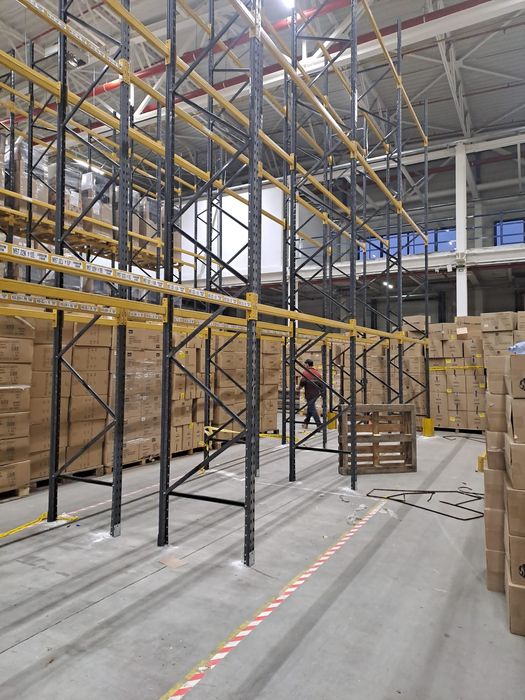 Rafturi metalice profesionale import Italia