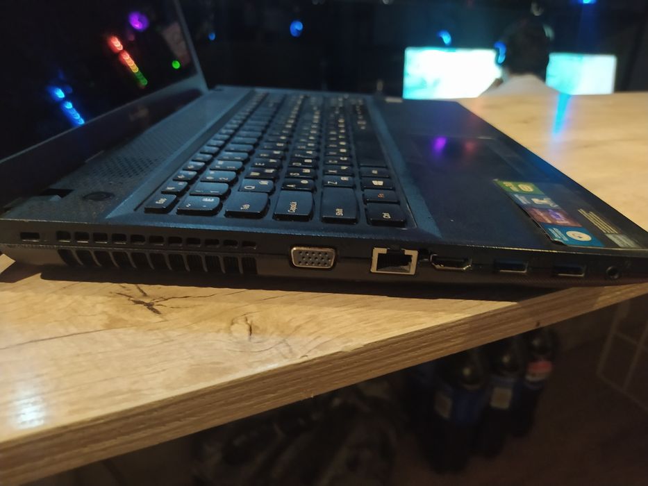 Продаётся ноутбук отличное состояние