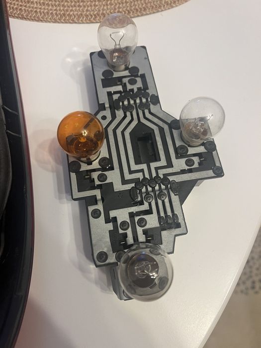 Tripla dreapta Valeo Renault Scenic 1999-2004 noua