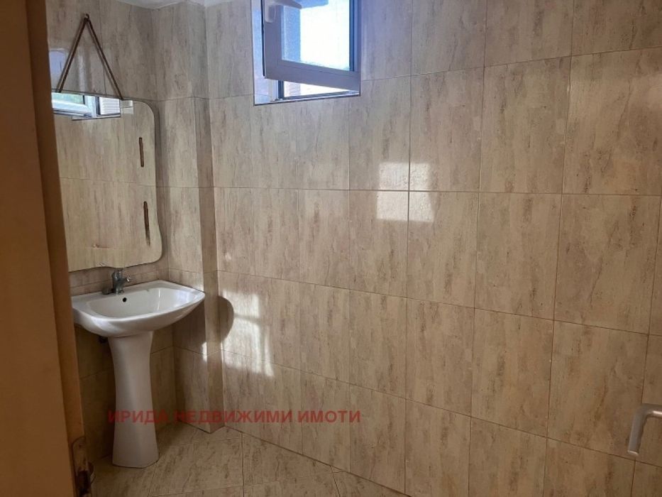 Продава се Тристаен апартамент в София, Център - 124 кв.м за 1790 €/кв.м - Снимка #4