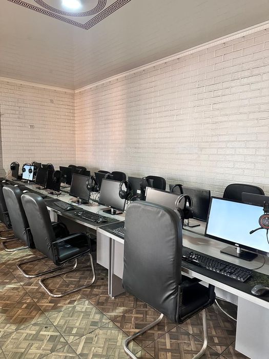 Продам компьютеры вместе с креслом