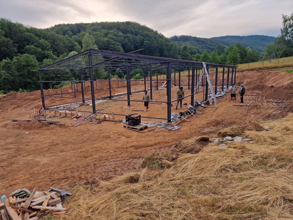 Vand hale de 8x12m, 10x20m, 10x32x4m sau alte dimensiuni la comandă