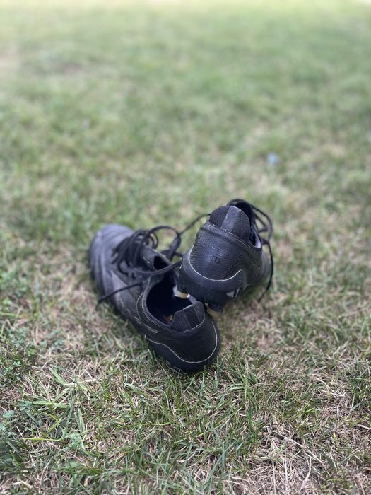 Ghete de fotbal mizuno morelia neo  nr 42,5