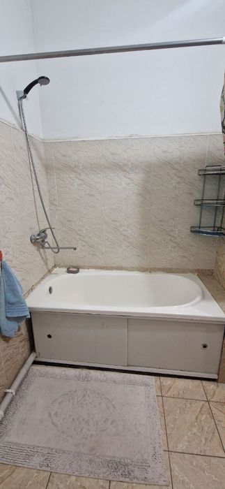 SERGILI 6A 2xona sotiladi zudlik bilan fayzli va nurli honadon