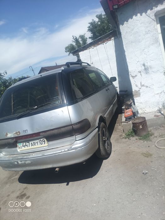 Продам тайота превия