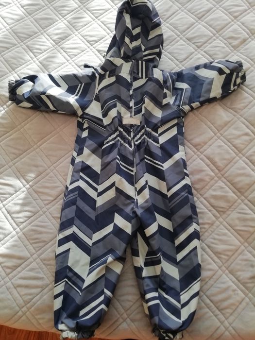 Продам детский комбинезон