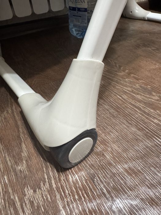 Детский стульчик для кормления