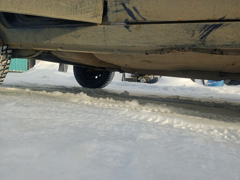 Продам ваз 2109 в хорошем состояние