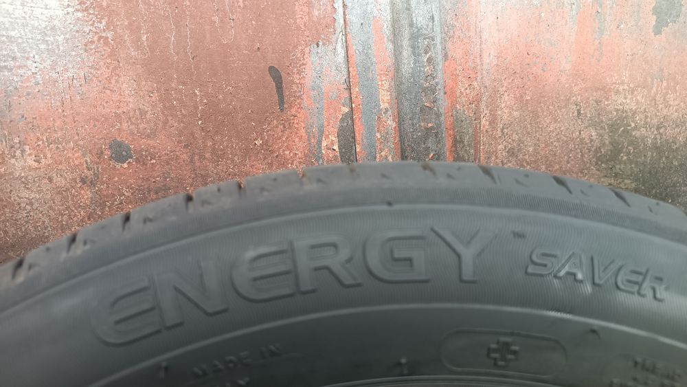 205/55/16 Michelin