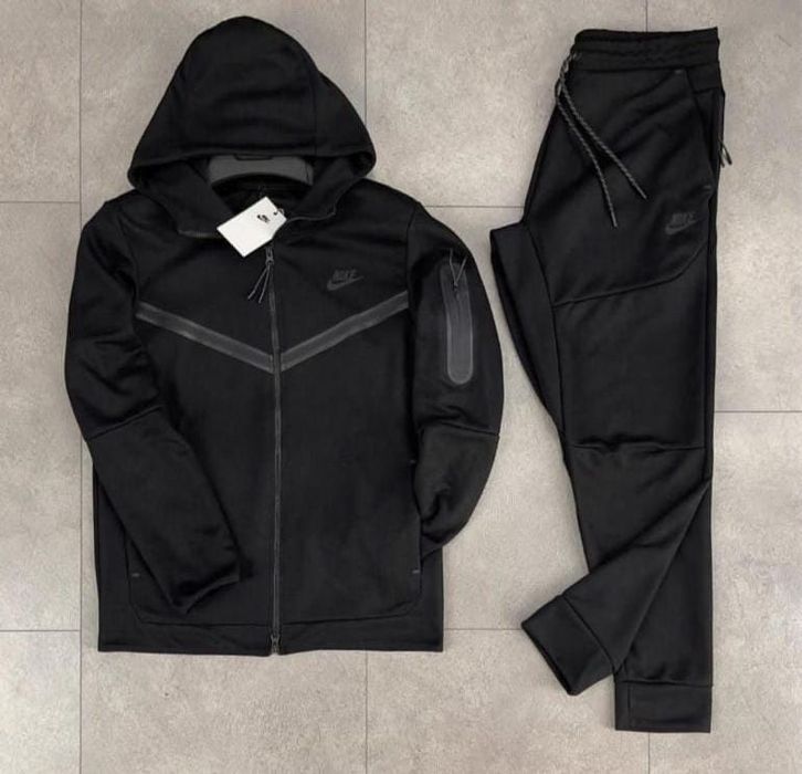 Trening Nike tech fleece