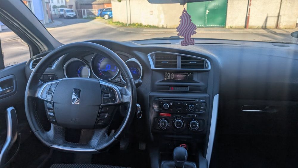 Citroen ds4 2012
