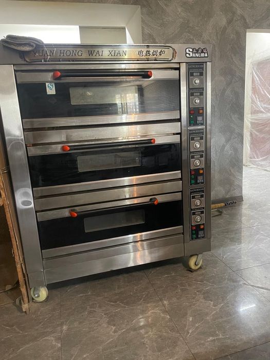 Срочно продам жаречный печь