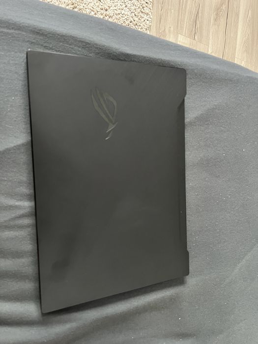 Asus ROG Zephyrus S15
