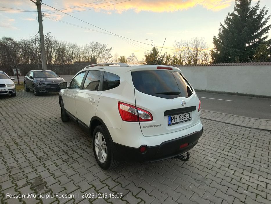 Nisan Qashqai 2+