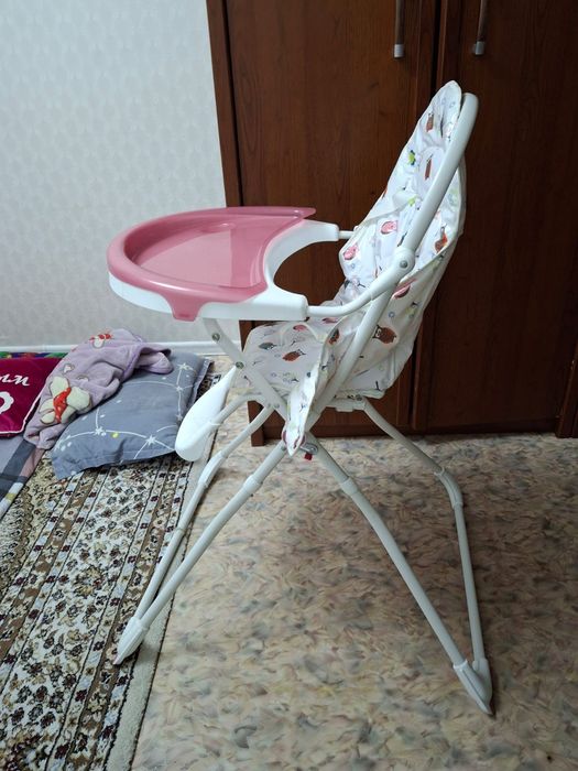 Продам кормящий стол детский