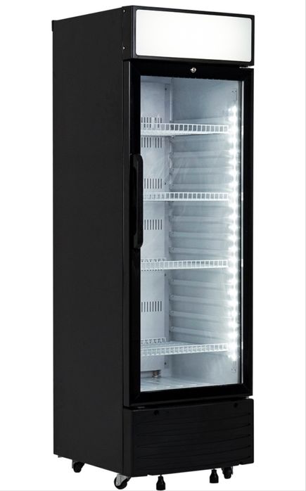 Продам витринный холодильник