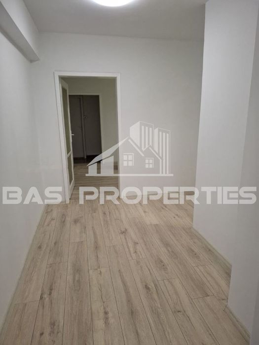 Продава се Тристаен апартамент в София, Лагера - 95 кв.м за 1546 €/кв.м - Снимка #3