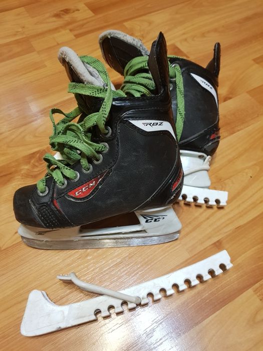 Коньки хоккейные CCM RBZ
