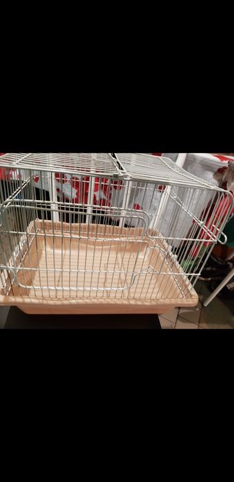 Продам клетку для попугаев