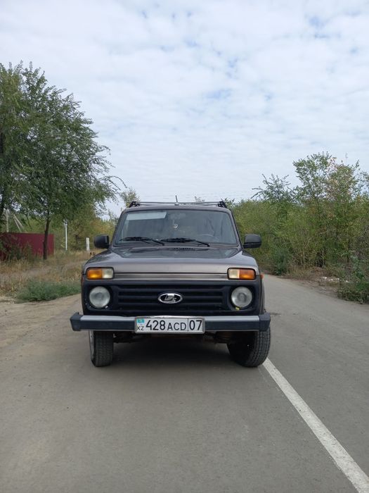 Волга с прицепом