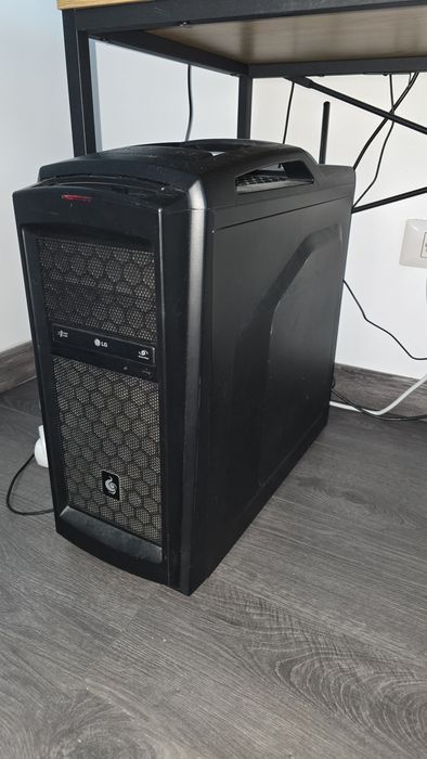 Desktop 16GB RAM intel i5 Haswell 4670K GTX 760