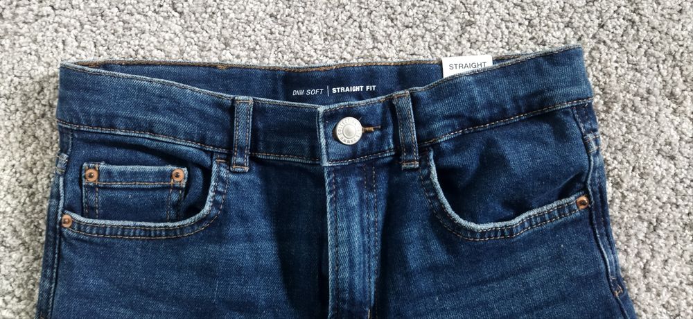 Нови детски дънки Zara, размер 140