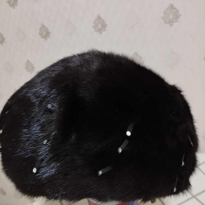 Продам норковый берет