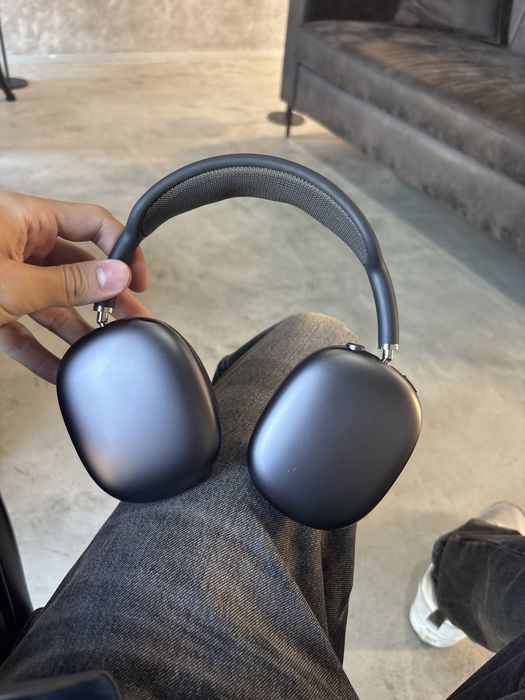 Air pods max 1 поколение