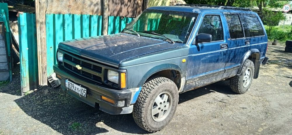 Продам Chevrolet Blazer.