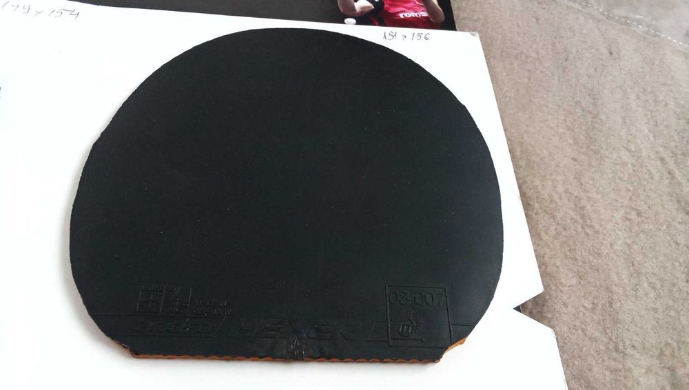 гуми и дървета за тенис на маса