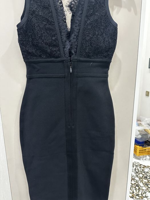 Вечернее облегающее платье