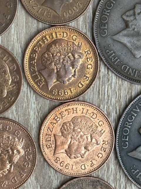 Британски монети