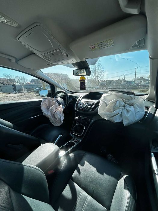 Piese disponibile FORD C MAX 2014 1.6 DIESEL