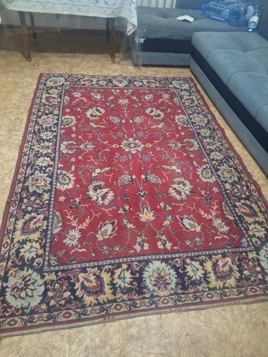 Ковёр шерстяной  в прихожую