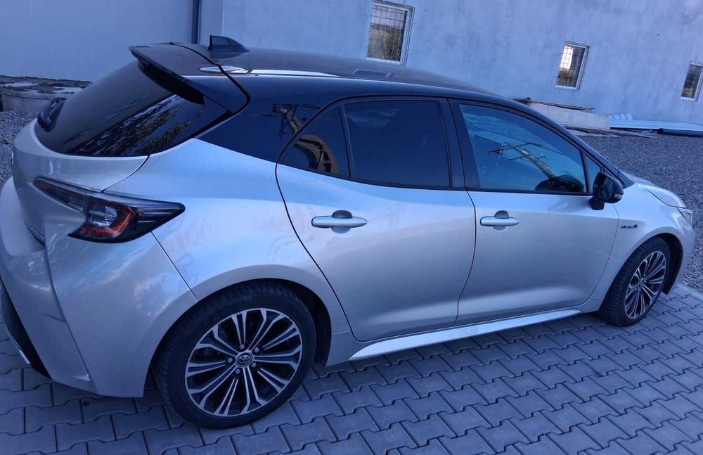 TOYOTA Corolla 2020 — imagine 4