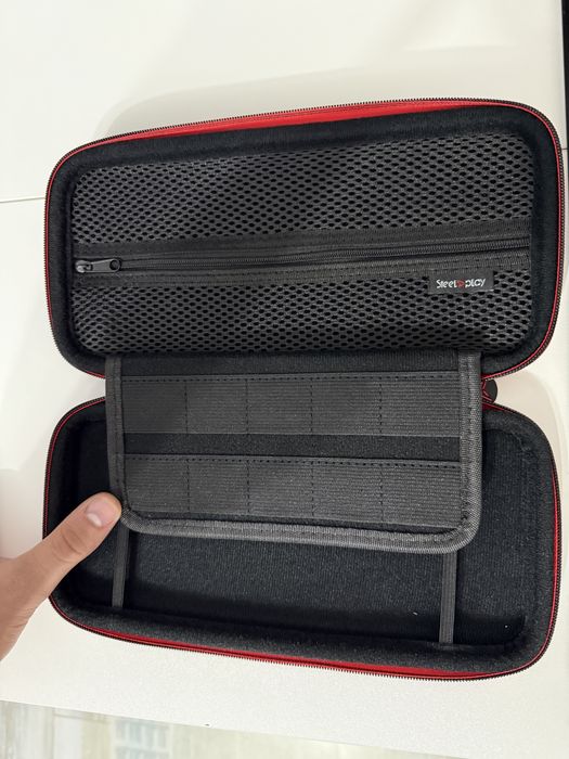 Geanta Nintendo Switch + Thumb Grips