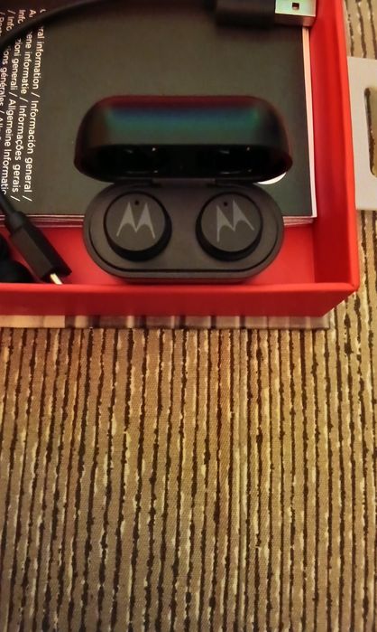 Căști Bluetooth TWS Huawei si Motorola