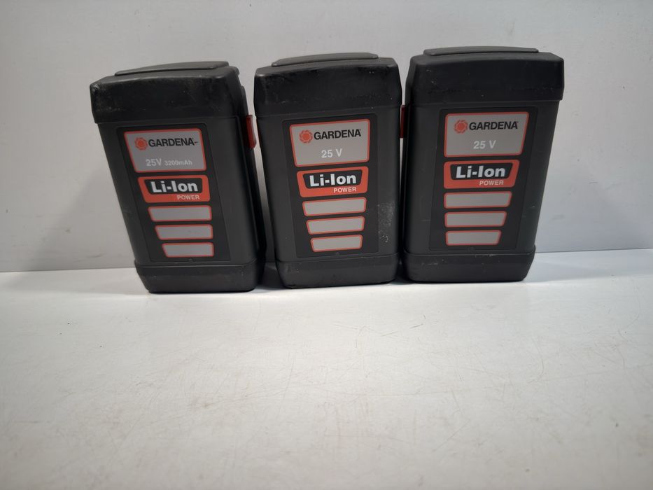 Gardena acumulator baterie masina tuns gazon 8838