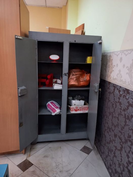 Продаю сейф