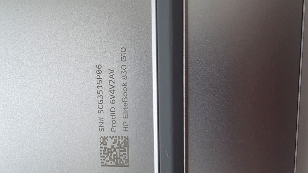 Hp EliteBook 830 G10 i.5 1345U 16 gb rami ddr4