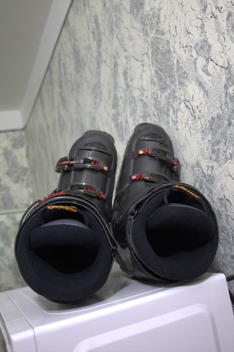 Горнолыжные ботинки Rossignol — взрослые