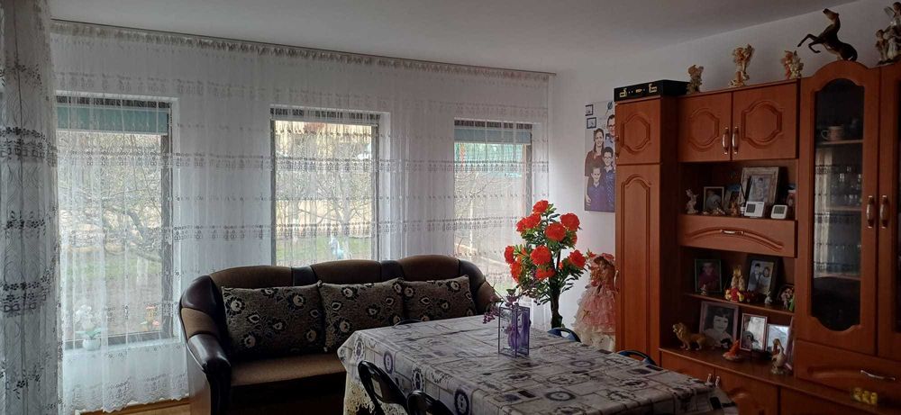 Casa cu garaj Galata